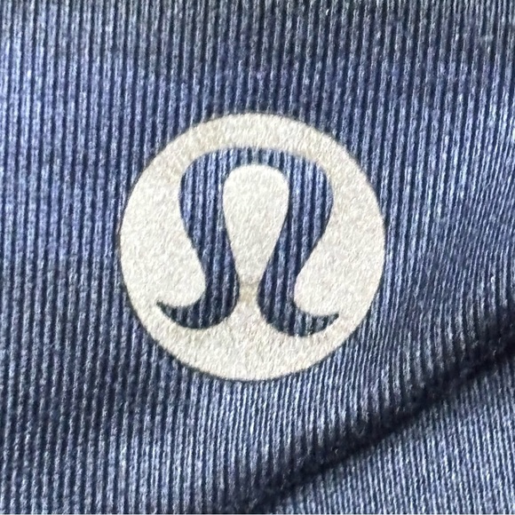 Lululemon Seek The Heat Crop - Picture 3 of 5